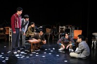 12月アトリエの会「文・分・異聞（ブン・ブン・イブン）」より。（撮影：宮川舞子）