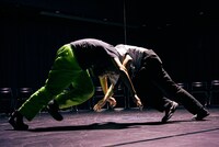 ダンスクロス 敷地理＋イ・ソヒョン「unisex #01」より。