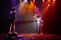 GORCH BROTHERS2.1「MUDLARKS-マッドラークス-」より。（撮影：サギサカユウマ）