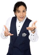 三好長慶役の田中稔彦。