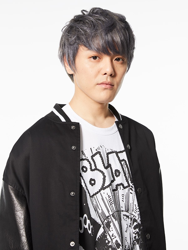 信長役の室龍太。