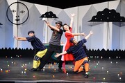 座・高円寺レパートリー「ピンポン」より。（撮影：梁丞佑）