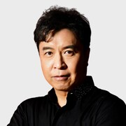 小曽根真（Photo by Kazuyoshi Shimomura）