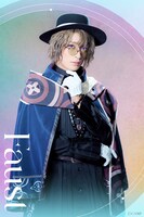 矢田悠祐扮するファウスト。