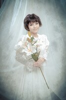 黒木柚衣奈扮するクレマチス。