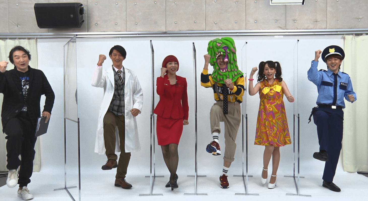 左から池田テツヒロ、宮原浩暢（LE VELVETS）、霧矢大夢、福田悠太（ふぉ～ゆ～）、平野綾、林翔太。