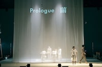 「cocoon」より。（撮影：岡本尚文）