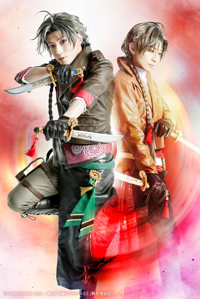 陳内将扮する織田作之助のソロビジュアル。