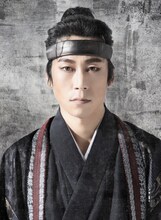 梅林亮太扮する黒田官兵衛。