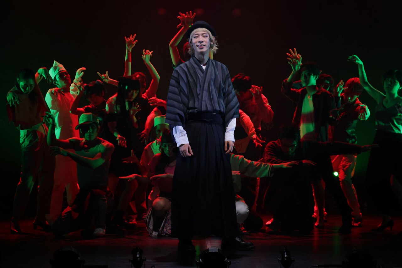 柿喰う客 新作本公演「禁猟区」より。（撮影：サギサカユウマ）