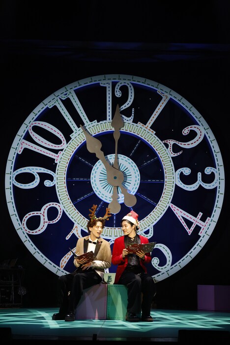 クリスマス☆リーディングステージ「クリスマス・イブのおはなし」より。（撮影：小境勝巳）