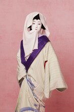 中村七之助扮する十六夜。（撮影：永石勝）