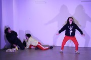 明日のアー 悪役研究発表公演「本当にあったひどい話 創作集」より。(撮影:明田川志保)