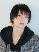 日本役の植田圭輔。