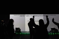 「UNITED ME」ロンドン公演より。（Photo by Mayumi Hirata）