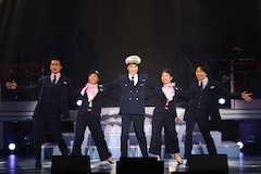 クリエ発、どこへでも!“機長”海宝直人がいざなう音楽の旅「ATTENTION PLEASE!」