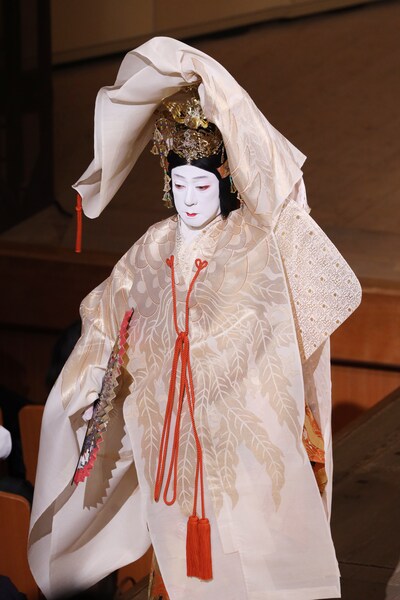 大阪松竹座開場 100周年記念 坂東玉三郎×鼓童 初春特別公演「幽玄」より。