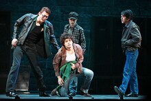 小瀧望らが“120%の全力で生きる”姿見せる「ザ・ビューティフル・ゲーム」開幕