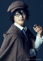 長江崚行扮する江戸川乱歩。