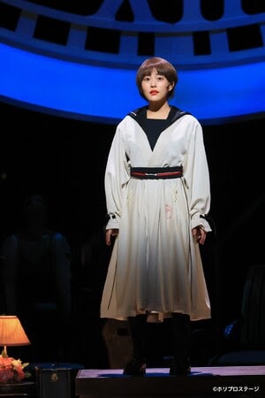 舞台「宝飾時計」より。(撮影:宮川舞子)