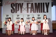 左から池村碧彩、井澤美遥、福地美晴、増田梨沙。