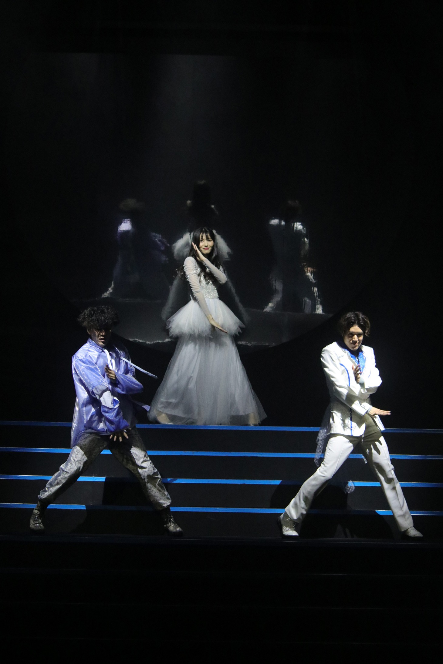 30-DELUX×KoRocK「スペースウォーズ2023 feat. BOYS AND MEN」より。