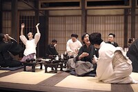 青年団「日本文学盛衰史」より。(c) T.Aoki