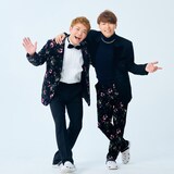 左から藤岡正明、東山光明。