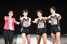 左から西村菜那子、矢部昌暉、塚田僚一、冨岡健翔。