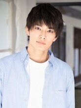 村井長頼役の西川俊介。