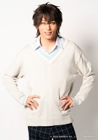 山野光扮する白谷恭也。