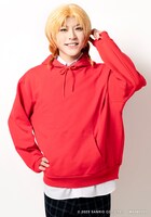 渡邉駿輝扮する黄楊進。