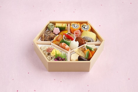 リッチクリームコロッケ東京の観劇弁当。