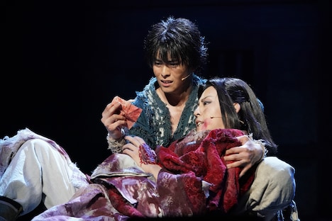 舞台「キングダム」より。