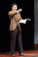 PARCO劇場開場50周年記念シリーズ「笑の大学」フォトコールより。