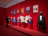 「美少女戦士セーラームーン ミュージアム」で展示された、歴代の「ミュージカル『美少女戦士セーラームーン』」の衣裳。