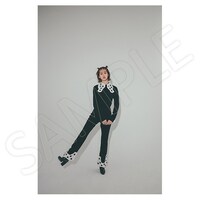 「愛希れいか 2023-2024年カレンダー」より。