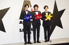 左から高野洸、黒羽麻璃央、岡宮来夢。