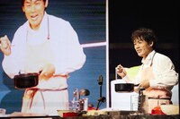 「TEAM NACS Solo Project 5D2 -FIVE DIMENSIONS II-『Hiroyuki Morisaki AGRIman SHOW』」より。