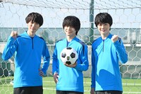 左から佐伯亮、竹中凌平、佐藤信長。