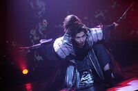 ブルーシャトルプロデュース「織田信長」より。（撮影：堀川高志）