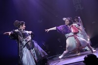 ブルーシャトルプロデュース「織田信長」より。（撮影：堀川高志）