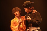 ブルーシャトルプロデュース「織田信長」より。（撮影：堀川高志）