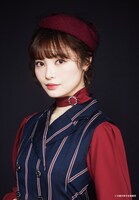 藤本結衣扮する若草式メグ。