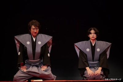 市村正親ひとり芝居「市村座」より。（撮影：渡部孝弘）