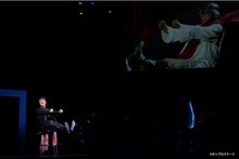 市村正親ひとり芝居「市村座」より。（撮影：渡部孝弘）