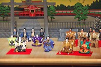 「梶原平三誉石切 鶴ヶ岡八幡社頭の場」より。(c)松竹