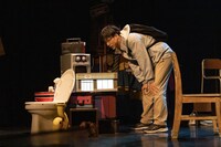 「Slip Skid」より。