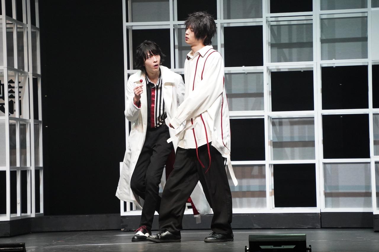 新しい八雲の世界観を楽しんで、「特殊ミステリー歌劇『心霊探偵八雲』-思考のバイアス-」開幕