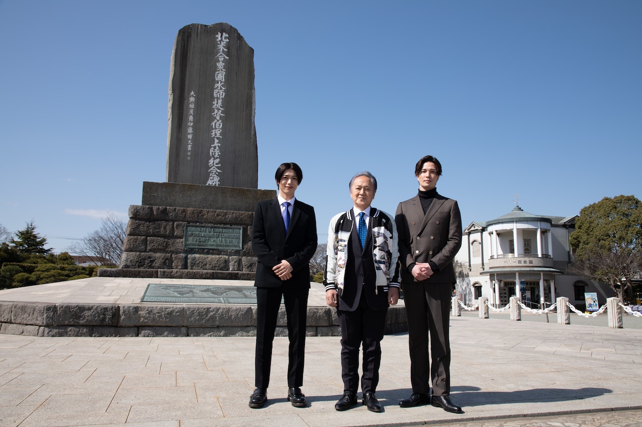 ミュージカル「太平洋序曲」廣瀬友祐＆立石俊樹が横須賀市長を表敬訪問